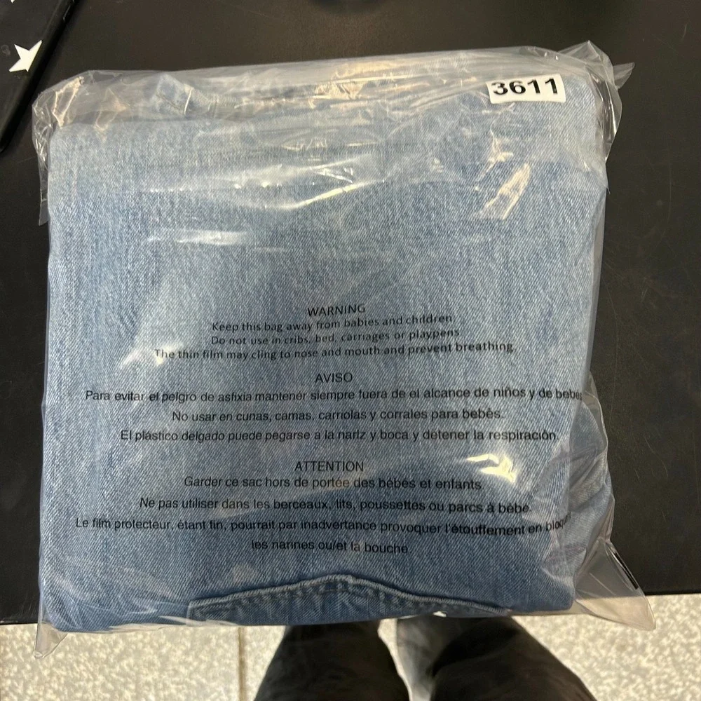 Levi's 501 Straight Jeans Men's‎ Blue Denim Pockets Button Fly Classic - 37X32.5